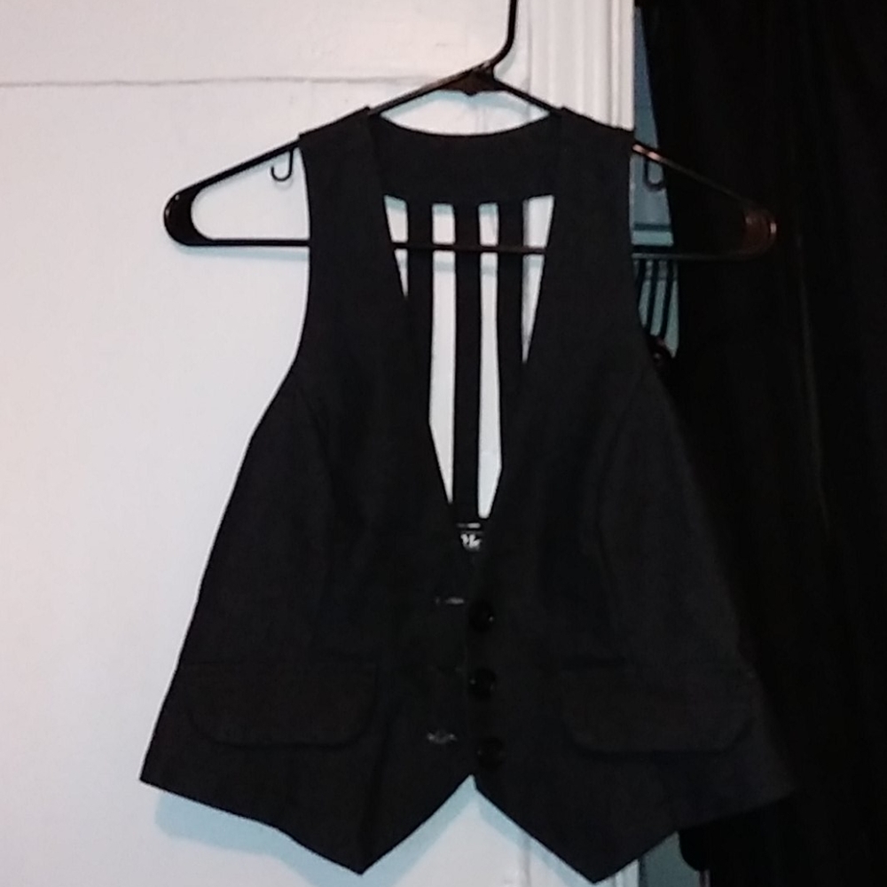 Never worn